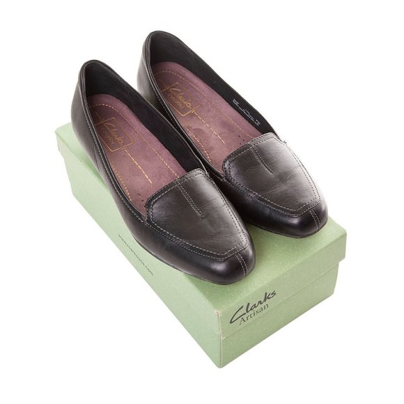 Clarks Shoes Everyday Slip On Loafers Leather Comfort - Picture 1 of 7